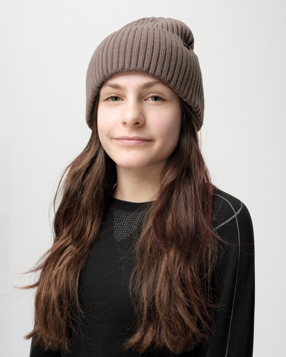 Crop Badge Beanie - Kaffe