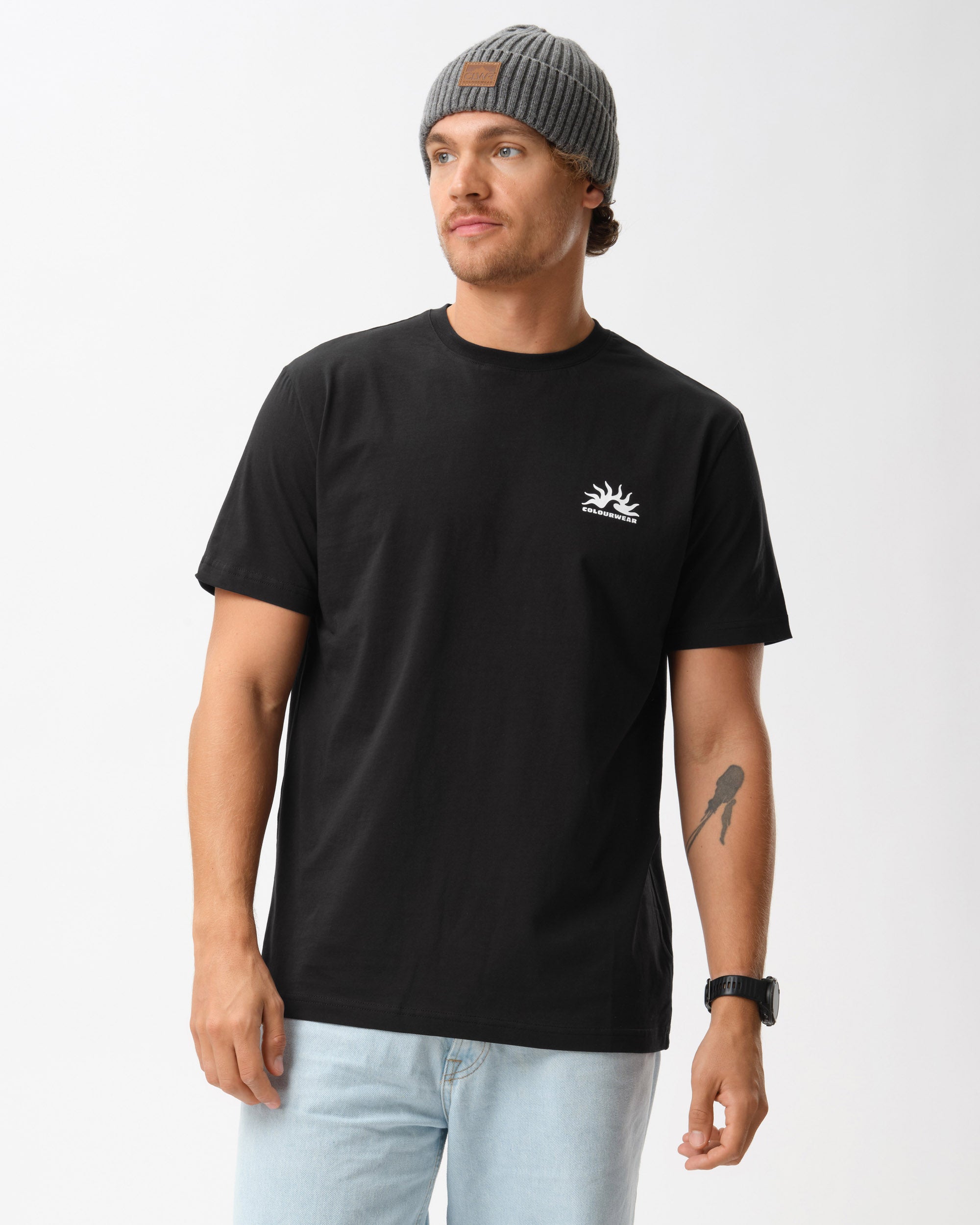 7210235_M-Sketch-Tee_Black_1_1.jpg
