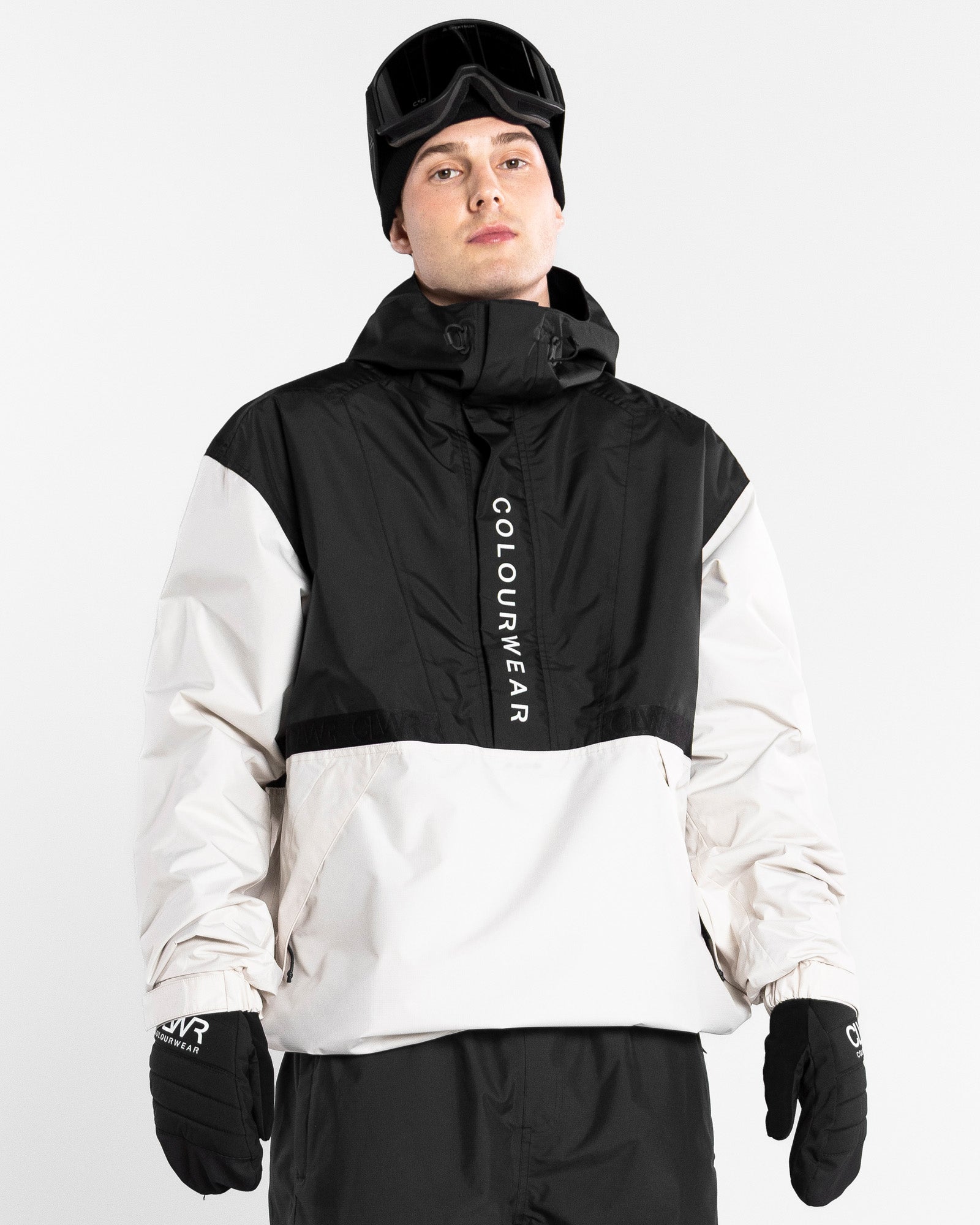 The Park Rat 07 - Off White & Black