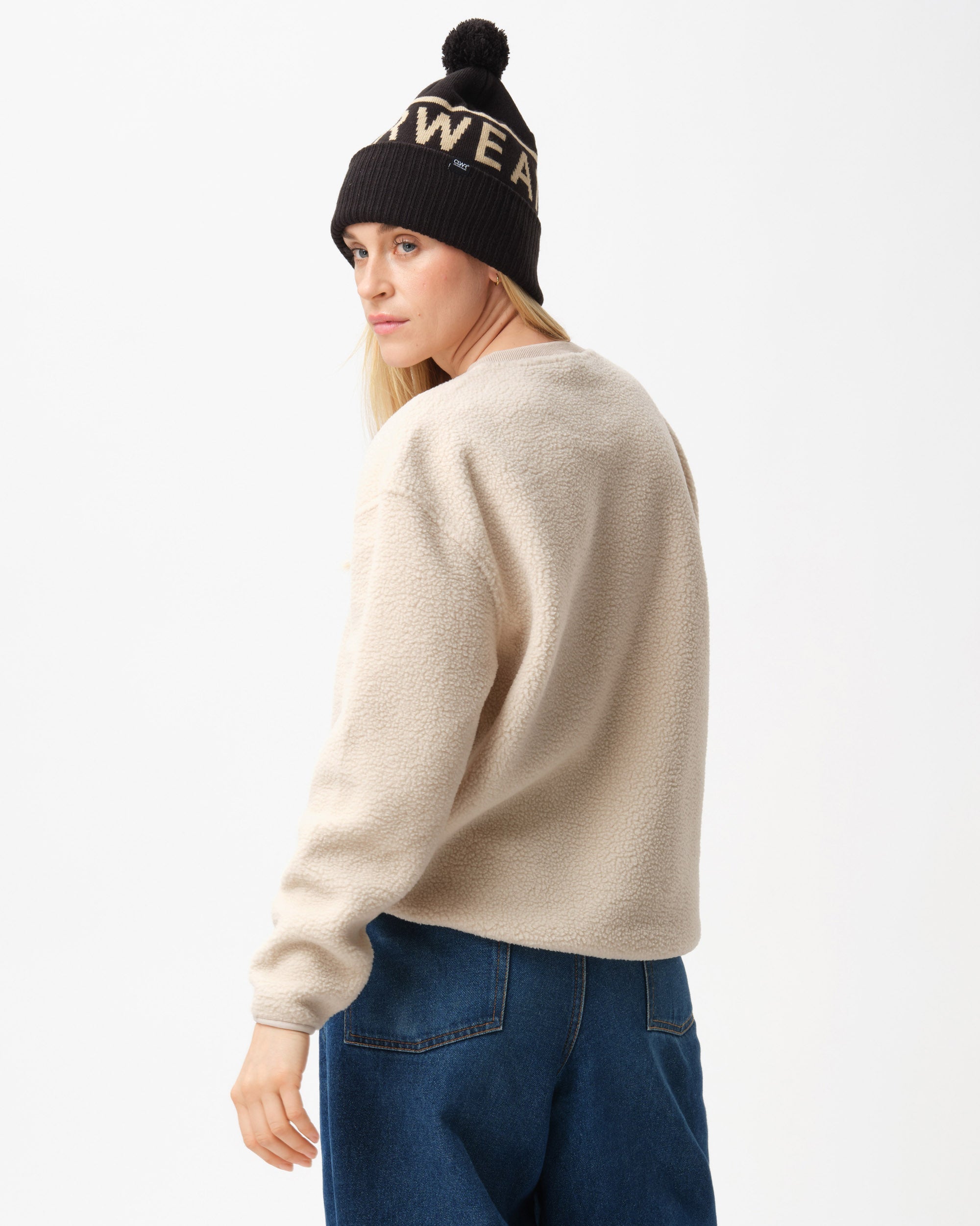 W Snug Pile Crew - Off White