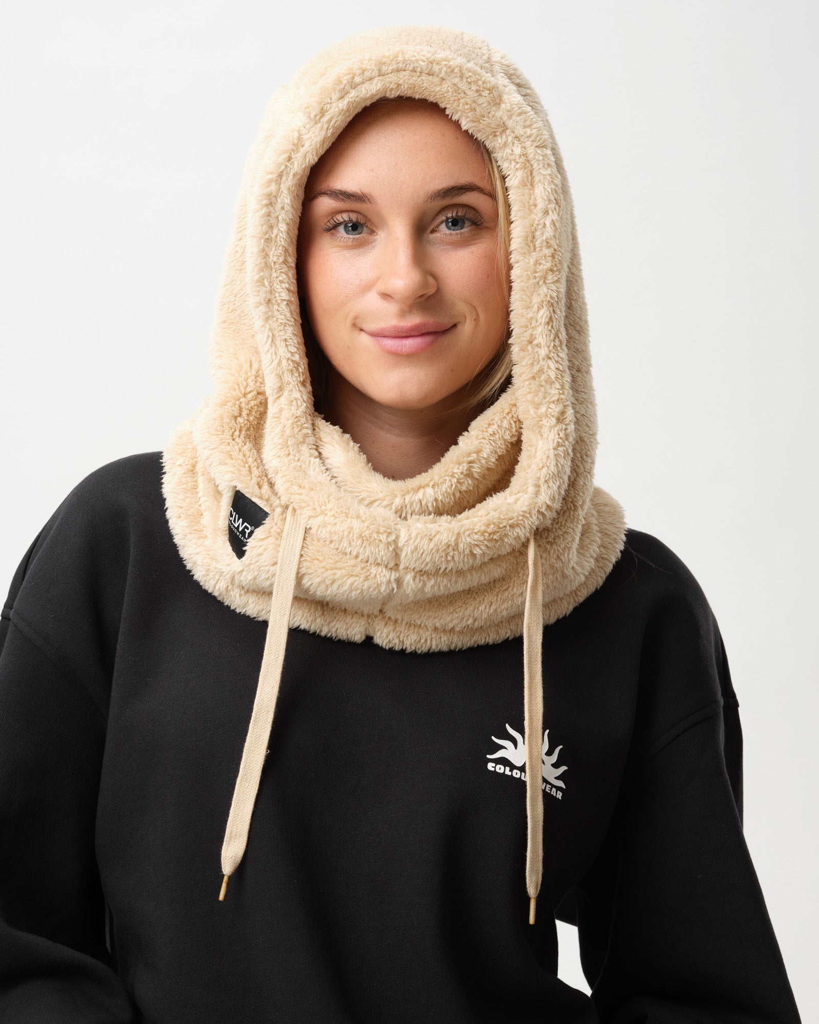 U So Fluffy Hood – Sand