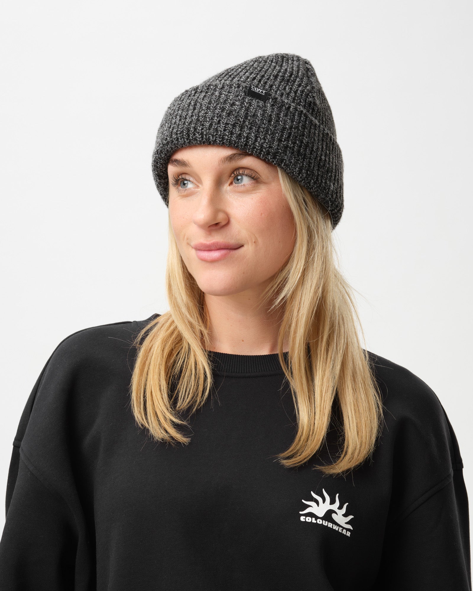 7210622_U-Crew-Beanie_Black_1.jpg