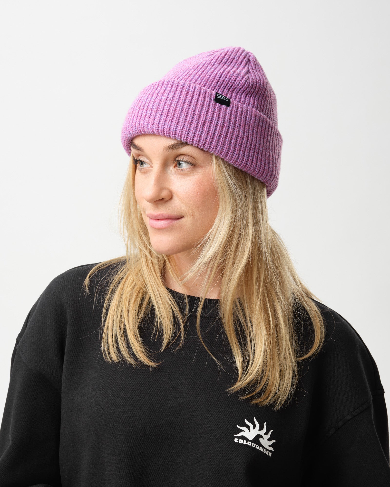 7210622_U-Crew-Beanie_Purple_1.jpg