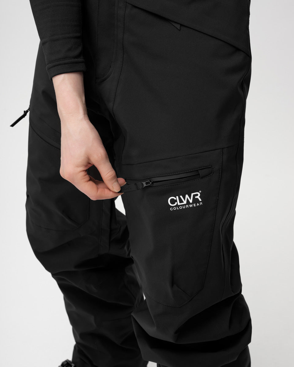 Large leg pockets